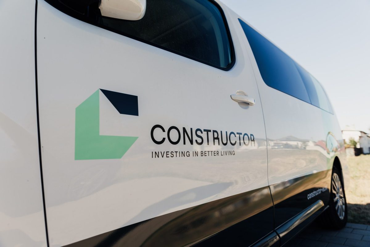 Photo of Constructor premises and machinery