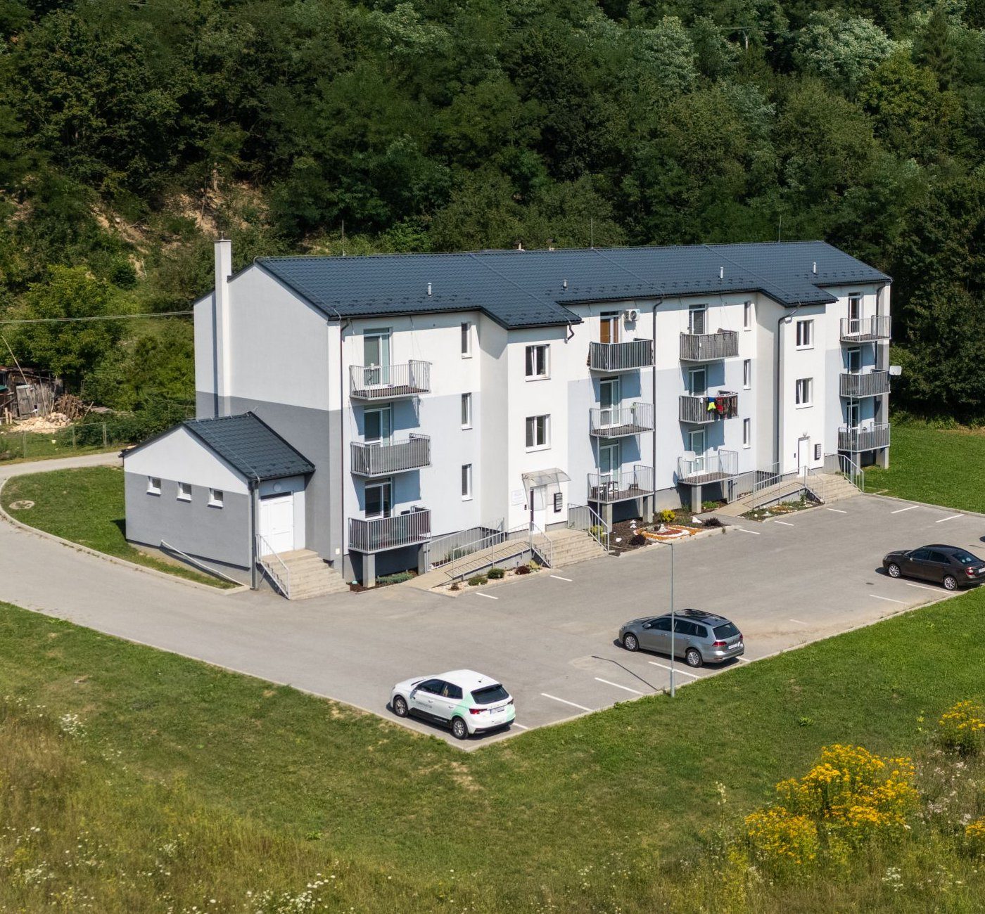 Apartment building Pakostov I